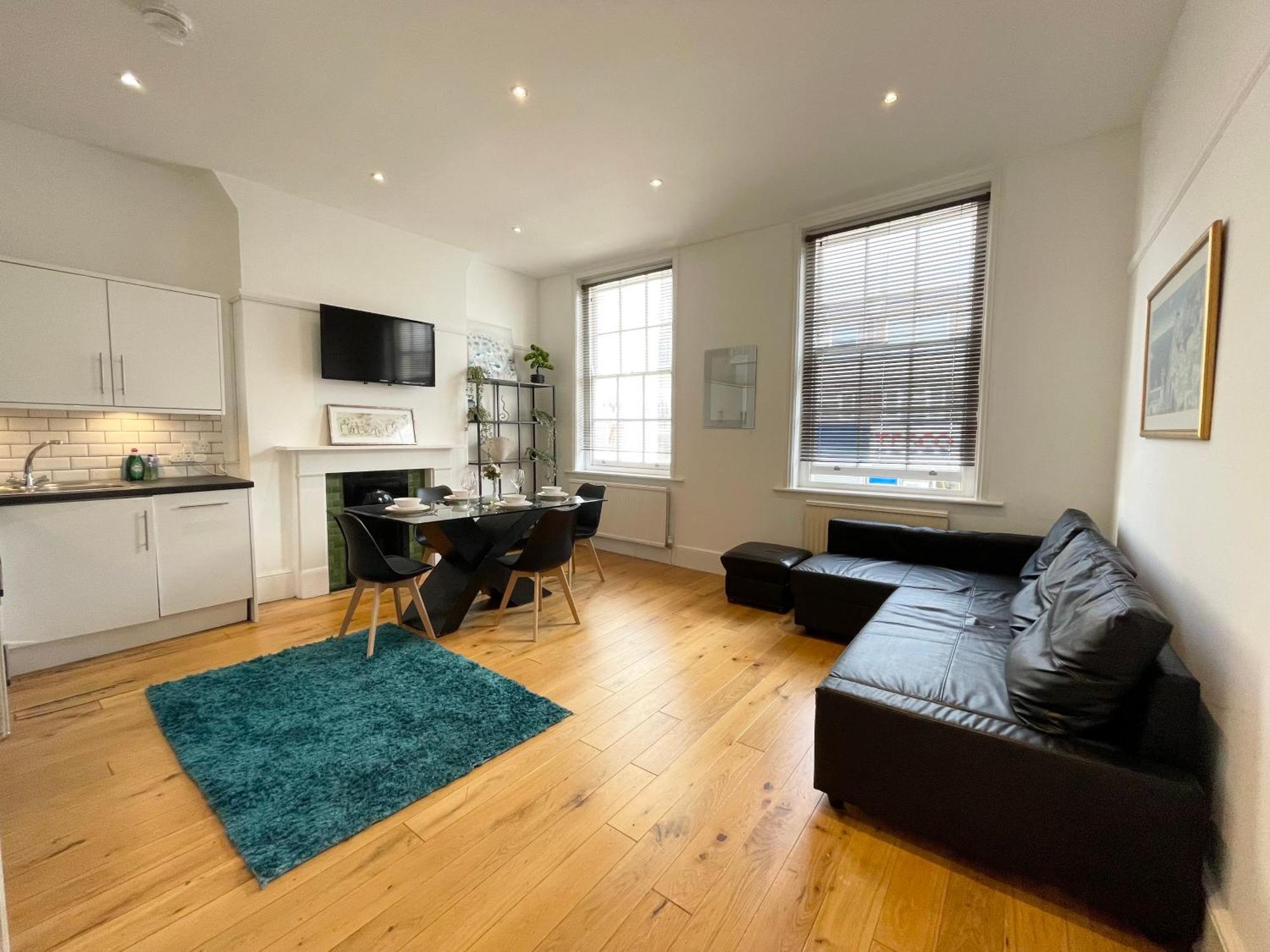 Victoria Maisonette Apartment London Exterior foto